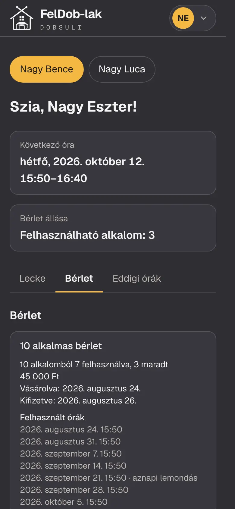 A bérlet a szülő nézetében telefonon: ugyanaz a bérlet-állás, amit a gyereke lát: mennyi maradt, mennyibe került, mely órákon fogyott.